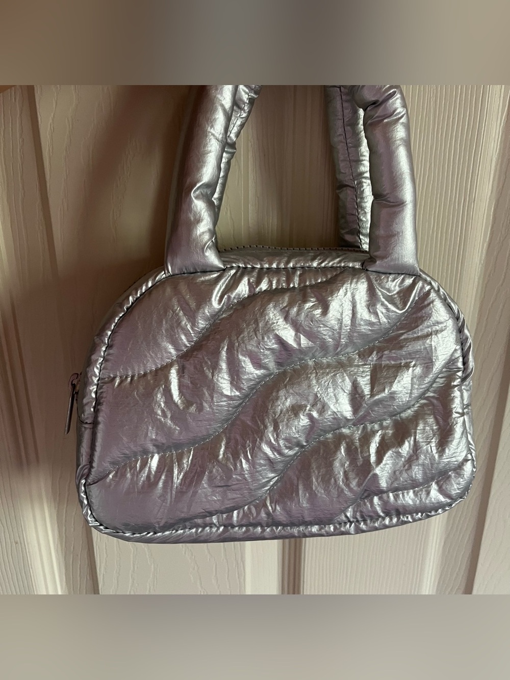 NWOT Clair’s Silver Quilted Puffer Tote Bag - Women's Shoulder Bag